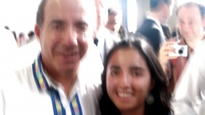 IMG_6764 La escritora de éste blog con Felipe Calderón :)